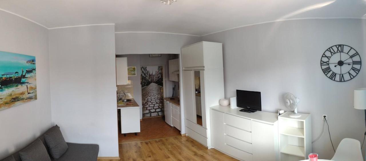 Sunny Studio Apartment Гданск Екстериор снимка